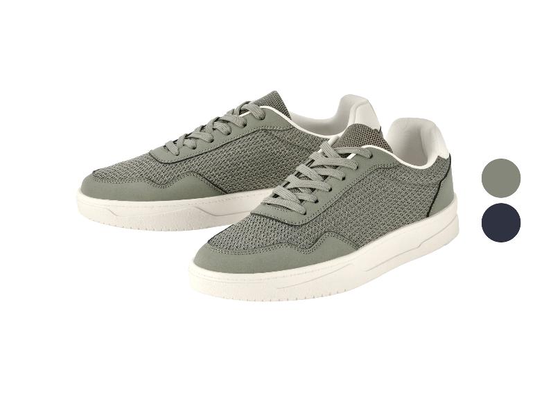 Para szarych sneakersów z białymi detalami i dwoma próbkami kolorów.