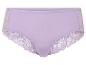 Fioletowe majtki z koronką.