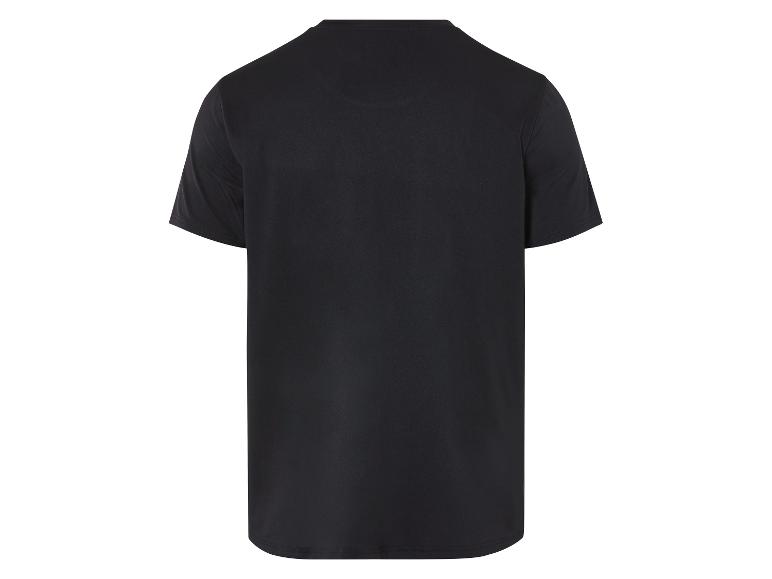 Czarny t-shirt z krótkim rękawem.