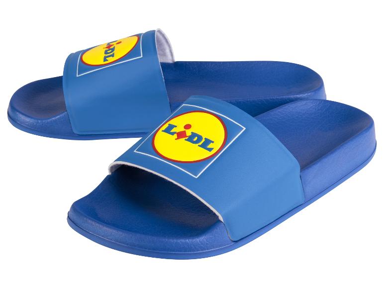 Niebieskie klapki Lidl: wygoda i styl.