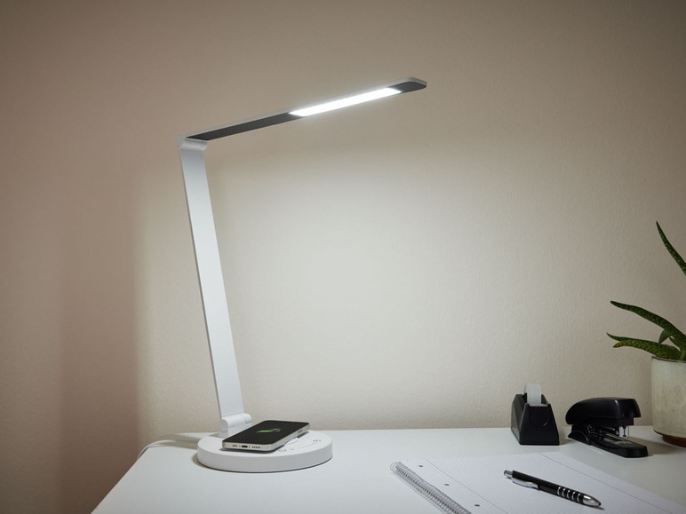 Pełny ekran: LIVARNO home Lampka stołowa LED z ładowarką indukcyjną, 6,2 W - zdjęcie 4