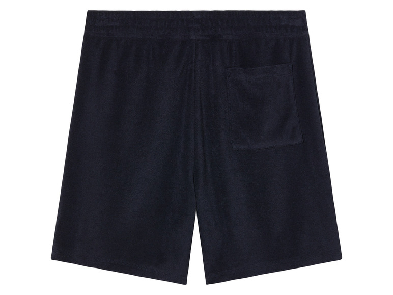 Granatowe szorty z jedną tylną kieszenią.