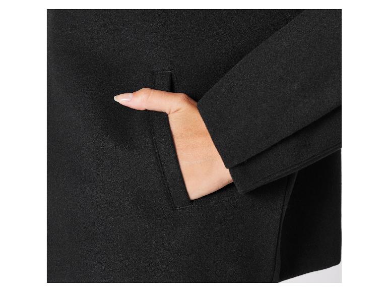 Bomberka damska; Bomberka damska