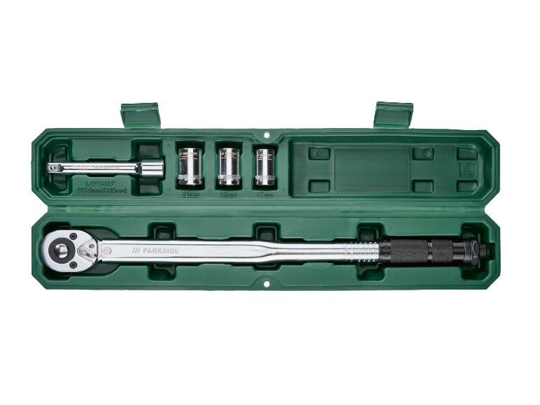 Klucz dynamometryczny Parkside z nasadkami 17, 19 i 21 mm w zielonej walizce.