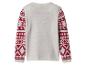 Biały sweter z czerwonymi rękawami we wzór Fair Isle