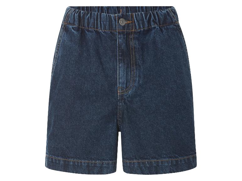 Krótkie spodenki jeansowe, ciemnoniebieskie, styl casual.