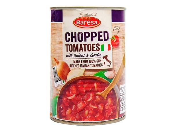 Pomidory krojone z cebulą i czosnkiem