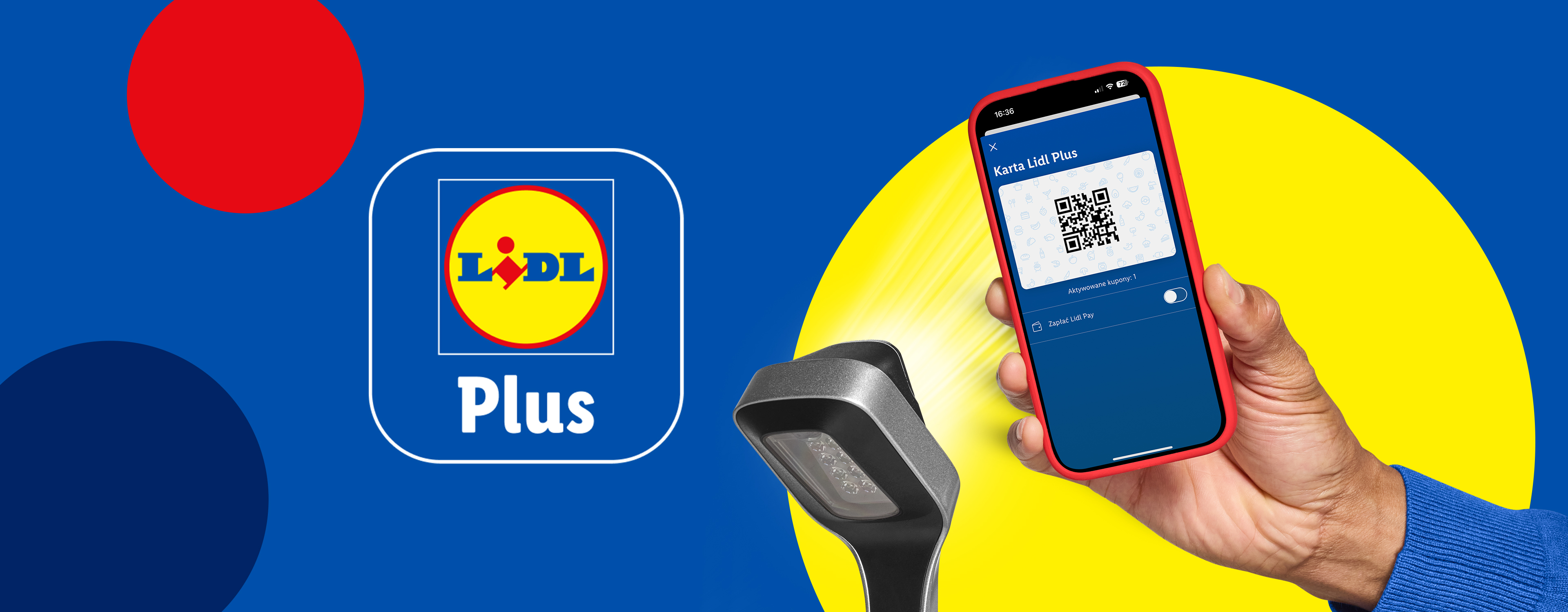 Telefon z aplikacją Lidl Plus i kodem QR skanowanym przez czytnik.