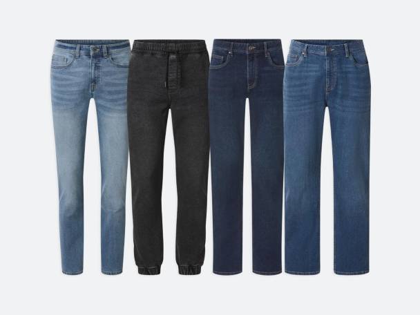 Cztery pary męskich dżinsów w różnych odcieniach niebieskiego i czerni.